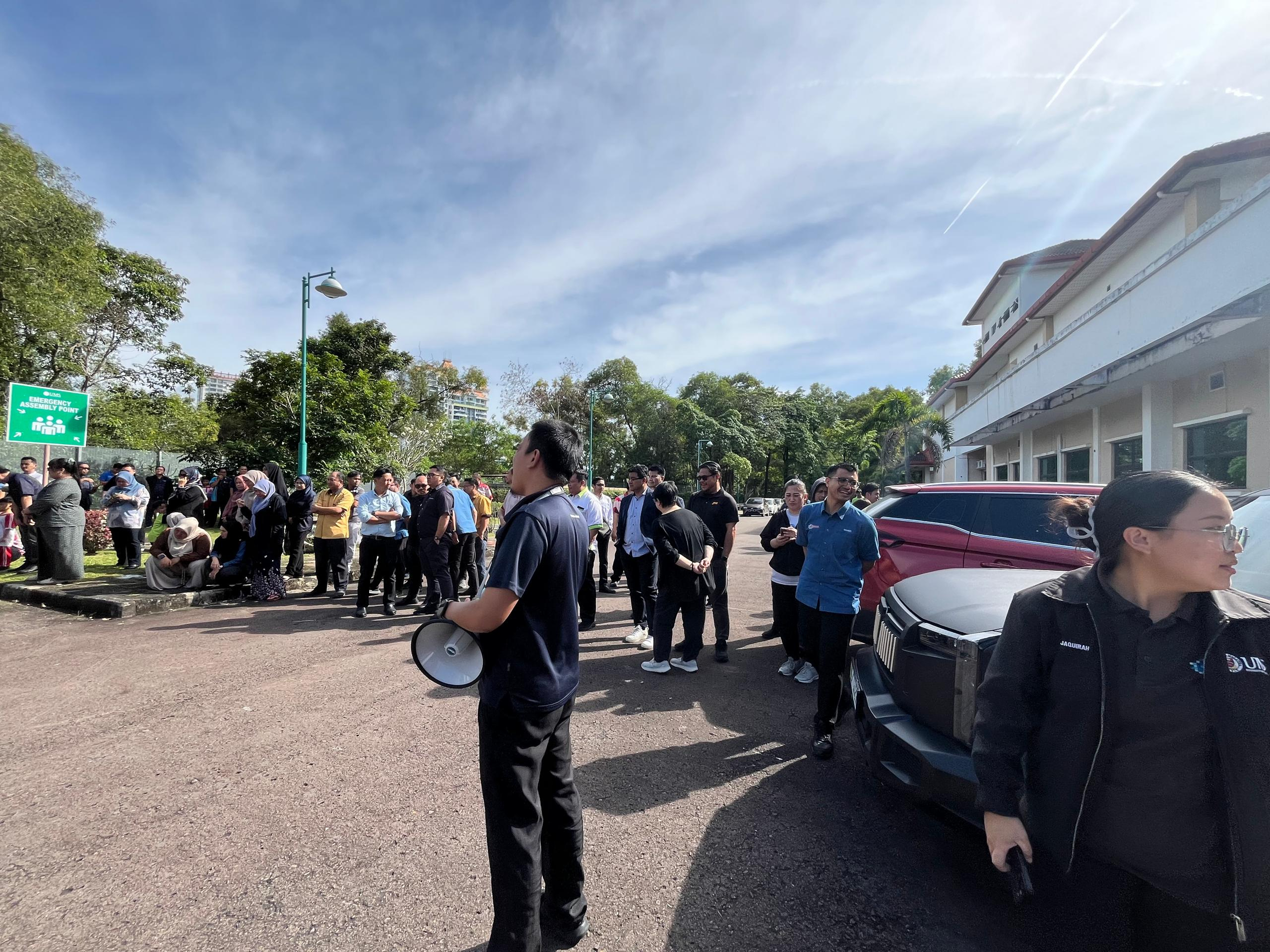 LATIHAN PENGUNGSIAN BANGUNA N 2026 1